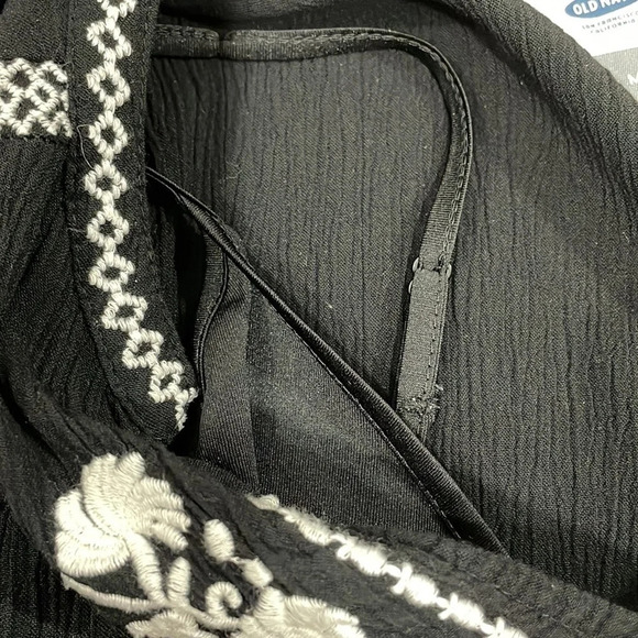 Old Navy Long Sleeve Embroidered Dress M - Picture 16 of 16